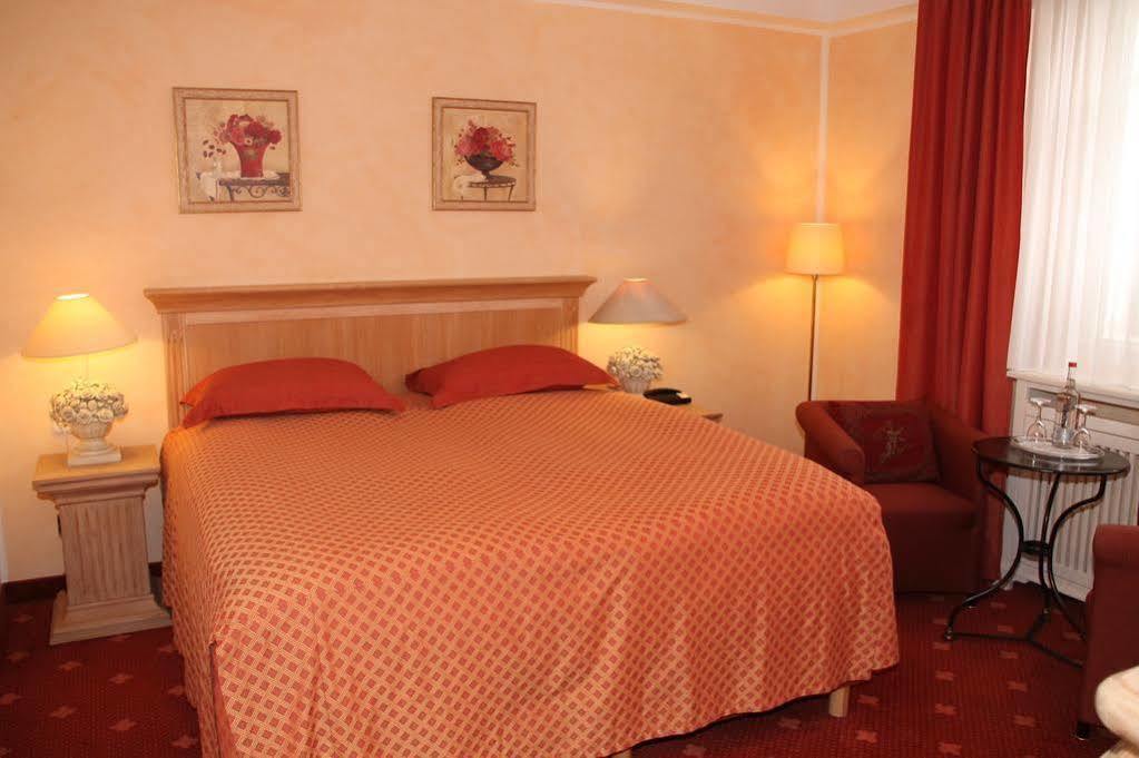 Romantik Im Hotel Villa Roehl Timmendorfer Strand Εξωτερικό φωτογραφία